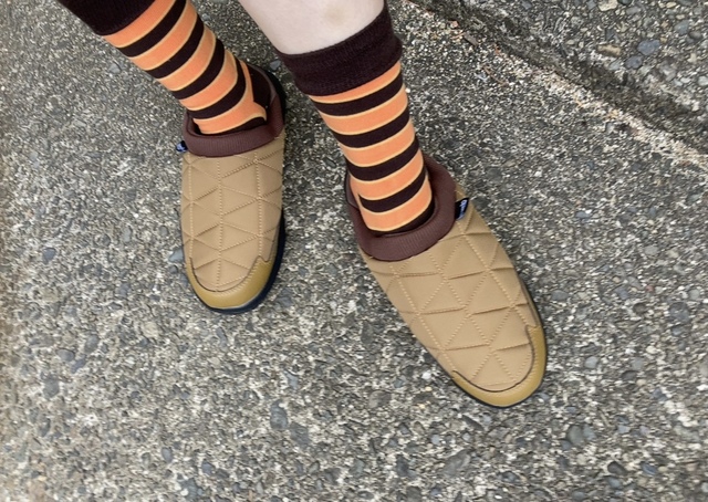 【ワークマン トレッドモックエコ】実際に履いて3時間ほど歩いてみました。かかと周りの柔らかな素材や適度なフィット感が最高!