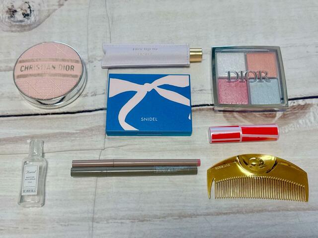 これだけのコスメが収納可能!