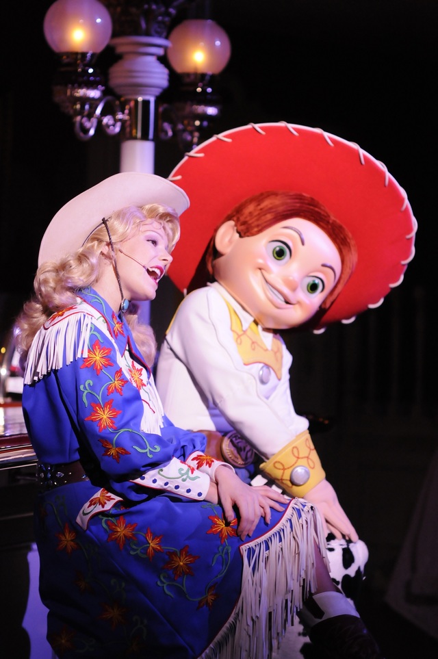 TDLランチショー「ホースシュー・ラウンドアップ」