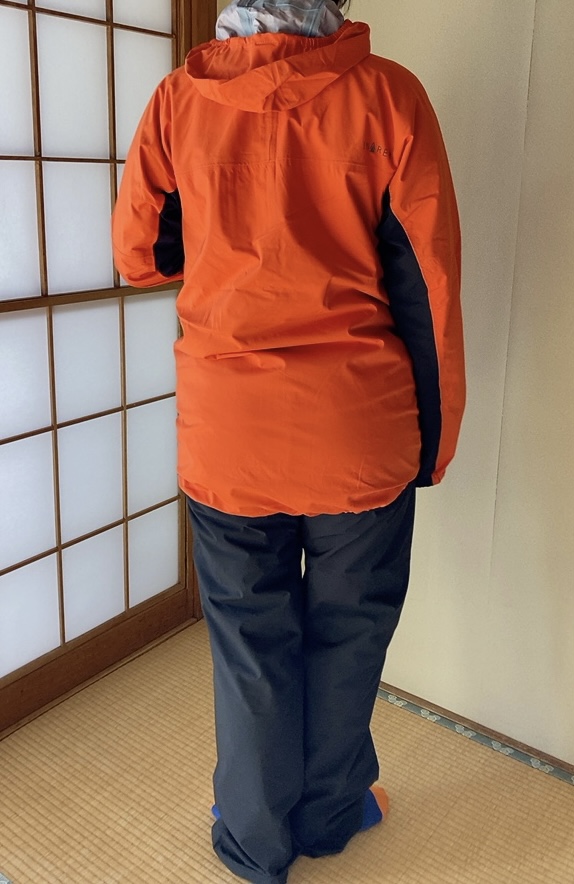 【ワークマン イナレムストレッチレインスーツ】上下セットで税込5,500円は破格ですよね