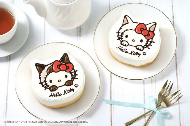 「ねこねこ×ハローキティ イラストケーキ～シャムねこ～/ねこねこ×ハローキティ イラストケーキ～白ねこ～」＜価格：3,800円（税込）＞【「ねこねこ」と「ハローキティ」が初コラボ！可愛すぎる“にゃんともおいしいケーキ”や“限定トートバック”が手に入る♪】
