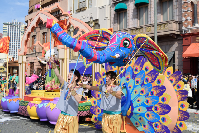 ユニバーサル・スタジオ・ジャパン「ユニバーサル・RE-BOOOOOOOON（リ・ボーン）・パレード」