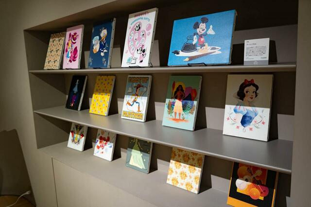 アートパネル｜6,600円｜銀座 伊東屋「ディズニー100周年」グッズ