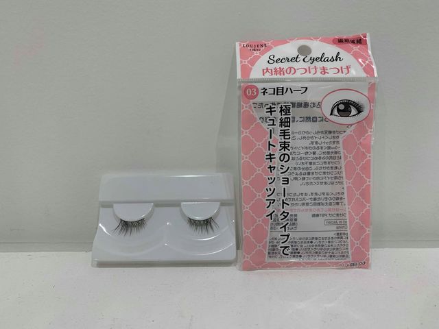 キャンドゥ　内緒のつけまつげ 03ネコ目ハーフ