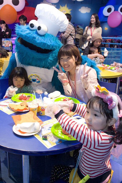 クッキーモンスターのくいしんぼうクッキング