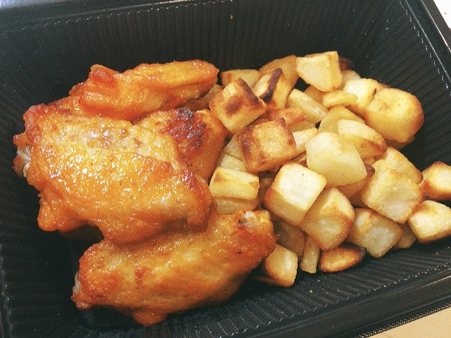 【サイゼリヤ 辛味チキン＆カリッとポテト】ピリっとした辛味がクセになる