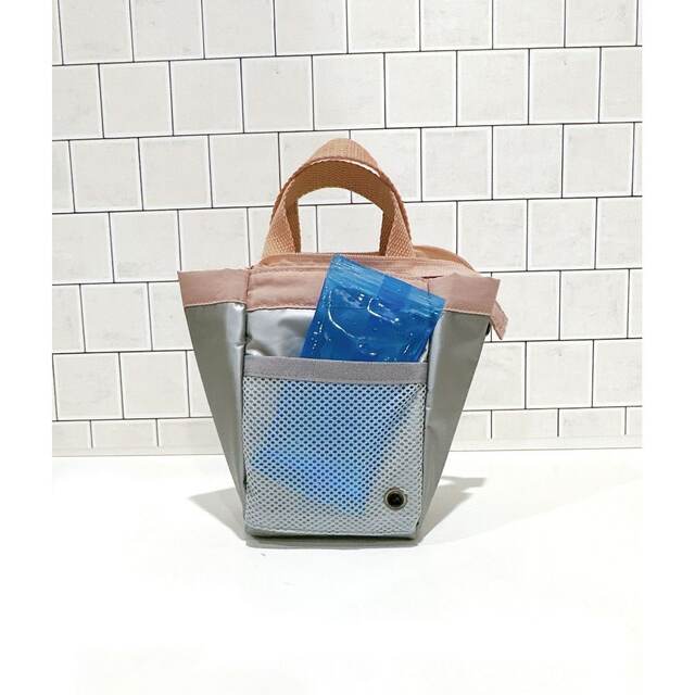 洗濯機で丸洗いできるミニバッグ「スヌーピー」|¥ 2,750 (税込)