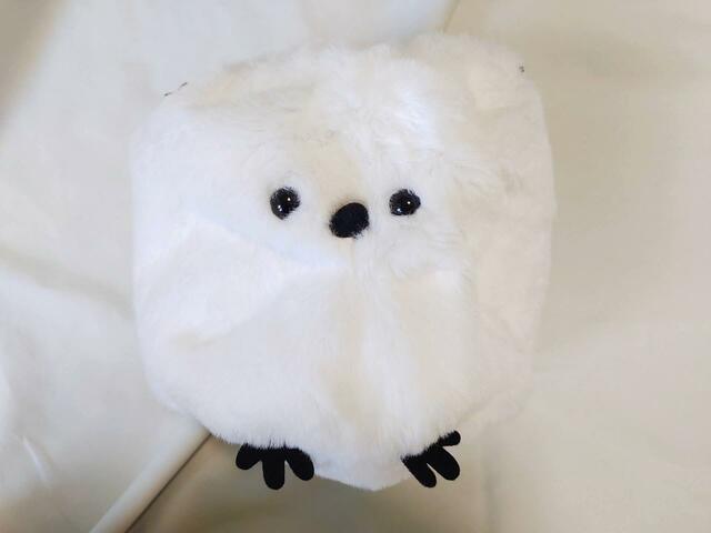 白くてふわふわしたデザイン【ニトリ デコホーム】シマエナガ(巾着ポーチ)価格:599円