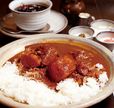 都内「喫茶店のカレー」名店5／茶房 武蔵野文庫（吉祥寺）　カレーライス 900円（サラダ・ドリンクセット1200円）