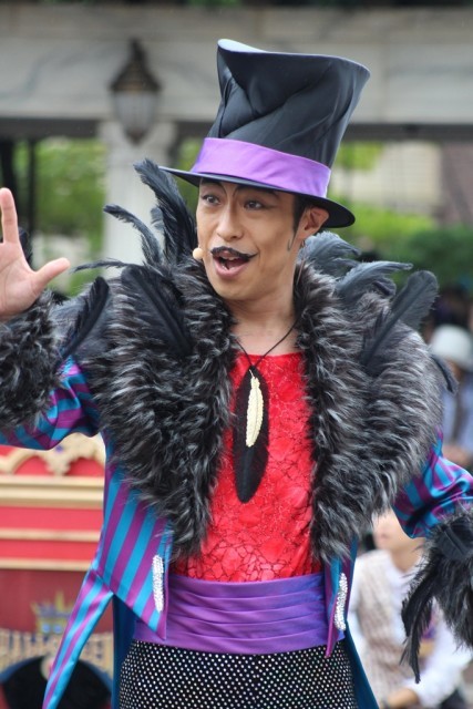 TDS ディズニー・ハロウィーン 「ヴィランズ・ハロウィーン・パーティー」／司会のミスターV 「リクルーティング」