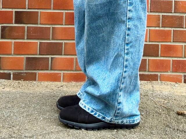 デニムと合わせてもかわいい♪スニーカー感覚で履ける革新的なブーツです！