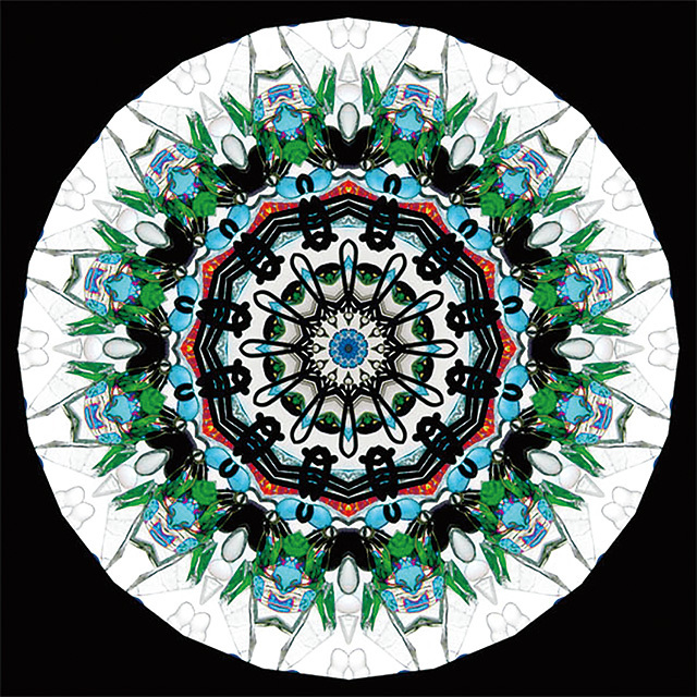 万華鏡専門店 カレイドスコープ昔館／万華鏡を覗くと幻想的な世界が広がる