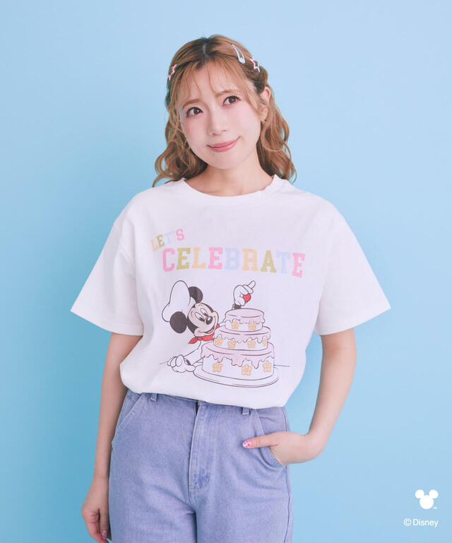 CELEBRATE Tシャツ ￥7,900｜Areeamディズニーコレクション「ミッキー＆ミニー」
