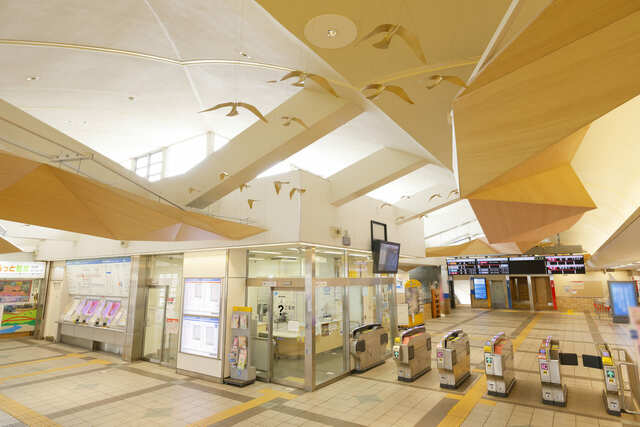 【飯能駅】木のぬくもりを感じられるデザイン