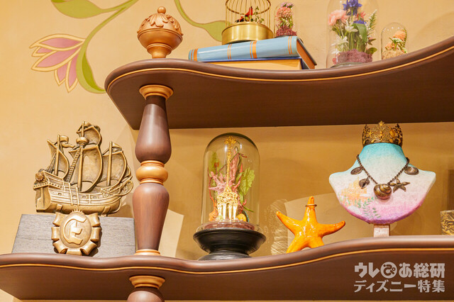 ショップ ファンタジースプリングス・ギフト店内