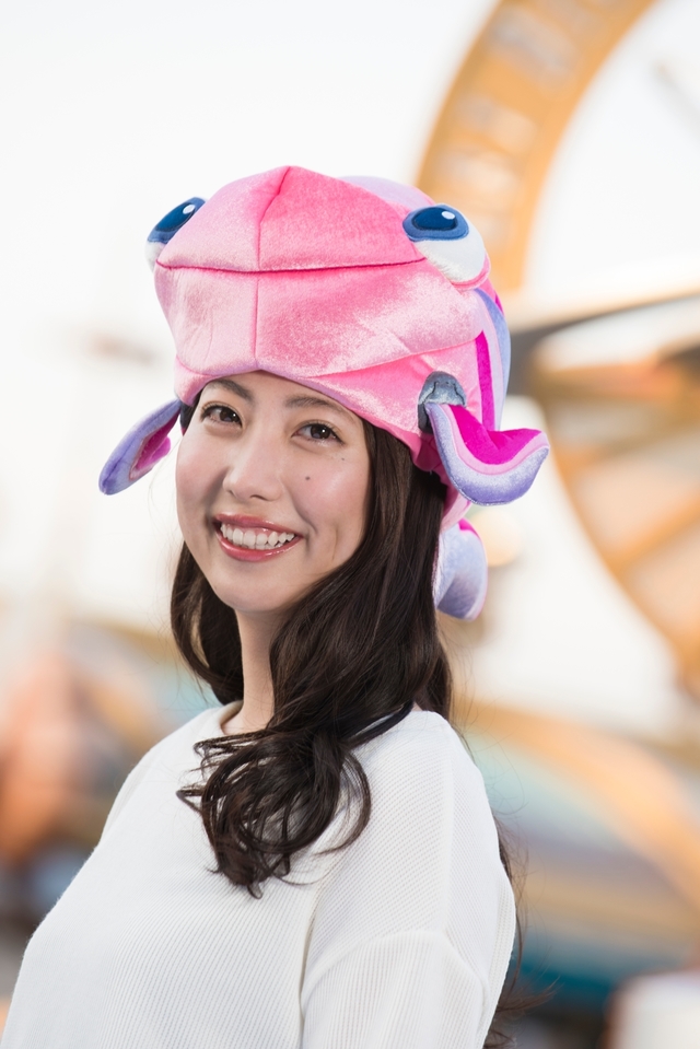 ファンキャップ 2,600円｜高さ約26cm、サイズ調整可能、大人用｜2017年4月24日（月）発売｜エンポーリオ｜東京ディズニーシー「ニモ&フレンズ・シーライダー」