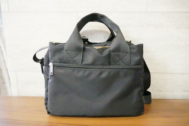 後ろから見たところ