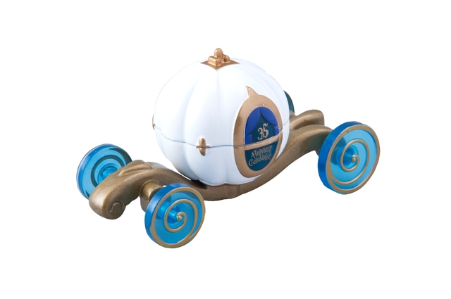 ディズニー・ビーグル・コレクション カボチャの馬車 トミカ 1,200円｜高さ約3.5×幅約3.5×長さ約7cm｜東京ディズニーリゾート35周年“Happiest Celebration! ”スペシャルグッズ