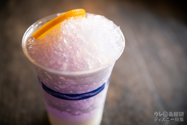 シェイブアイスカクテル（ヴァイオレットリキュール）680円｜東京ディズニーシー「ディズニー七夕デイズ」2019年