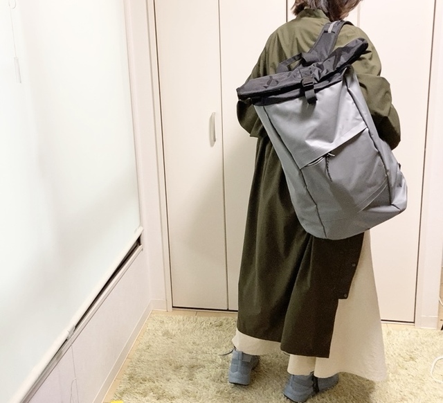 【ワークマン 防水メッセンジャーバッグ】背中に優しくフィットし、肩への負担も軽減してくれる仕様です