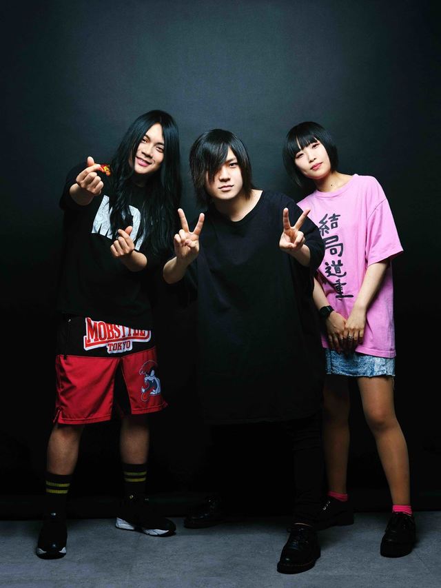 ヤバイTシャツ屋さん 撮影／鬼澤礼門