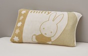 【nishikawa】「ミッフィーデザインのびのびタオルピローケース」カラー：ベージュ、サイズ：64×34cm　2,200円