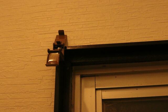 【ニトリ 木製ブラインド(ヴェントMBR 60x138)】プラスドライバーで簡単取り付け