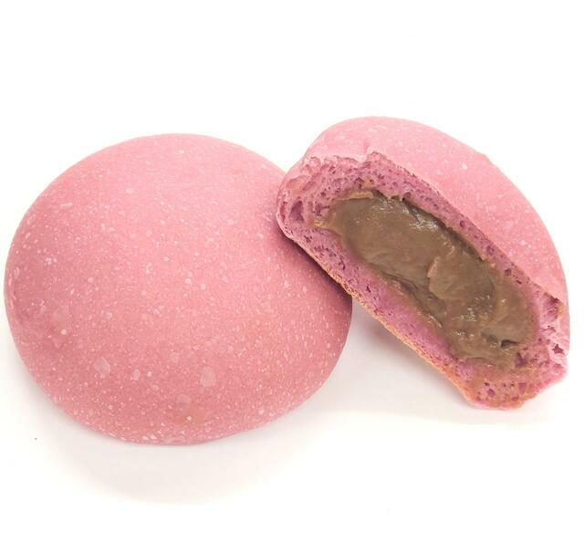 アツシ 赤いチョコクリームパン