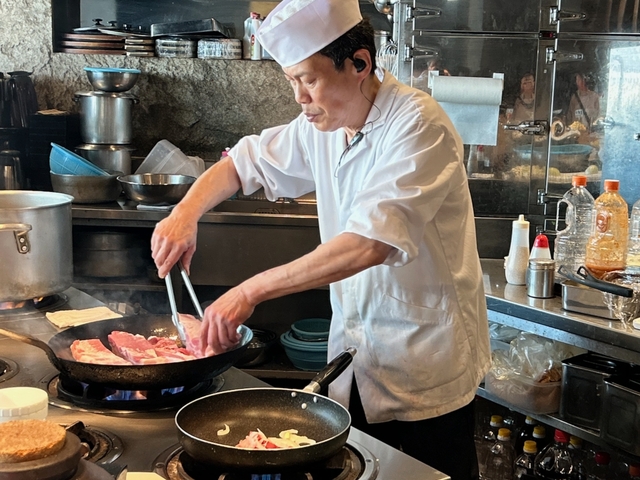 【羅豚 ギンザ・グラッセ】黒豚の角煮もうまそうでした。次回頼みたい