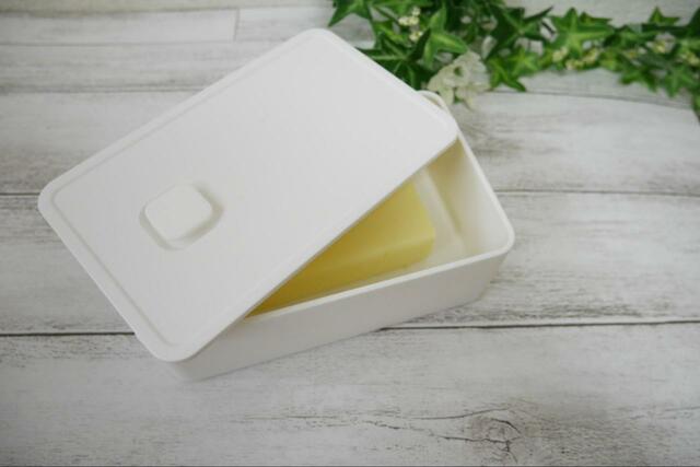 【TOWER バルブ付き密閉 バターケース】テーブルに出してもおしゃれ