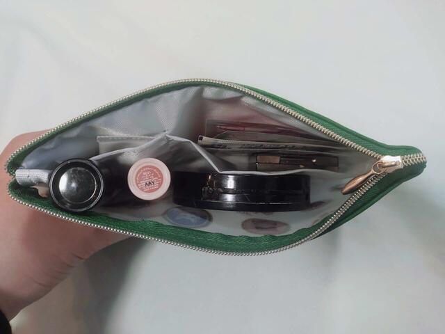 コスメを入れた場合