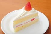 東海ショートケーキ／マッターホーン　ショートケーキ（1個310円）