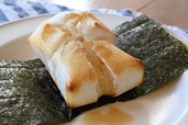 【アラジン グラファイト トースター（正直レビュー）】醤油をかけて、海苔で巻いていただきます。