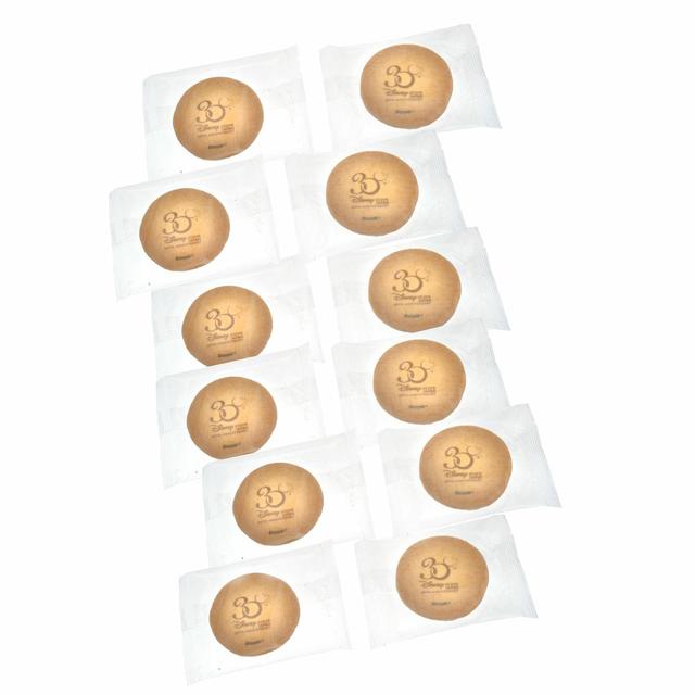 ディズニーキャラクター クッキー 缶入り Disney Store Japan 30th Anniversary 1,620円