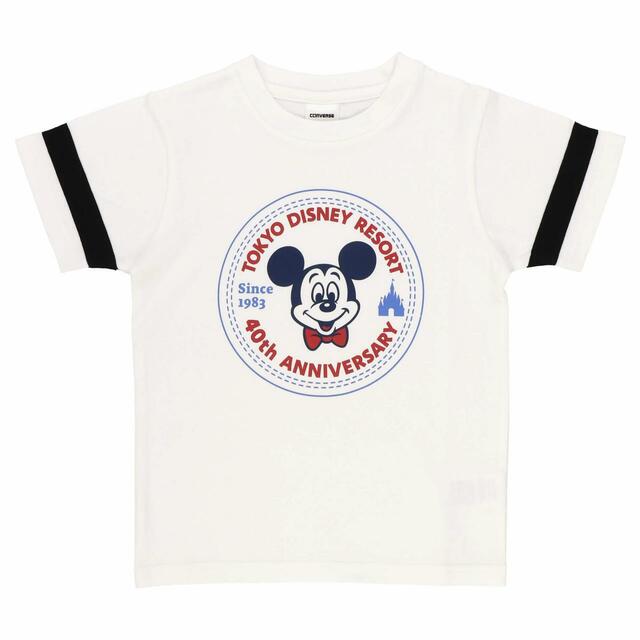 Tシャツ 〈CONVERSE〉｜価格：4,500円｜サイズ：100、120、140｜東京ディズニーリゾート40周年“ドリームゴーラウンド”「CONVERSE」プロデュースグッズ｜発売日：2023年7月10日(月)｜販売店舗：東京ディズニーランド「ギャグファクトリー/ファイブ・アンド・ダイム」、東京ディズニーシー「スチームボート・ミッキーズ」