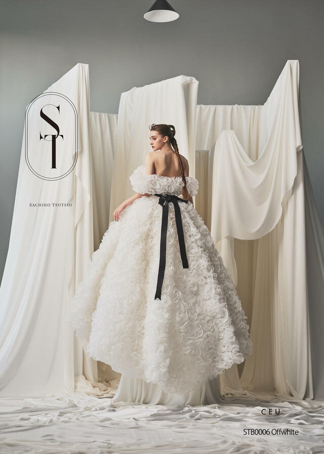 クラウディア|「ST(サチコツツイ)」新作ウェディングドレス|STB0006_Offwhite
