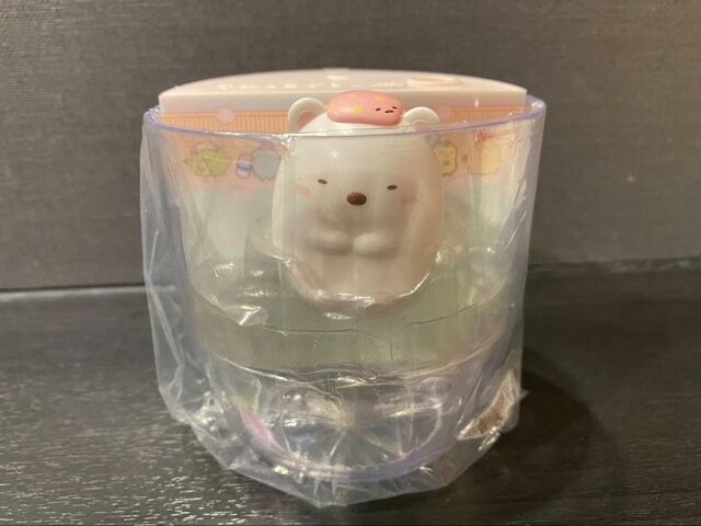 【宝島社　すみっコぐらし ぷかぷか加湿器 しろくまver.】箱の底がテープで固定してあります