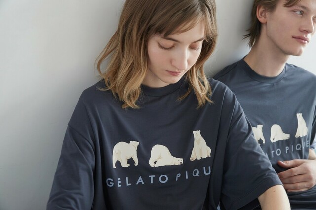 ユニセックスシリーズUNISEXシロクマワンポイントビッグTシャツ ¥5,940UNISEXシロクマワンポイントハーフパンツ ¥6,270カラー:ネイビーサイズ:(S-M)/(M-L)