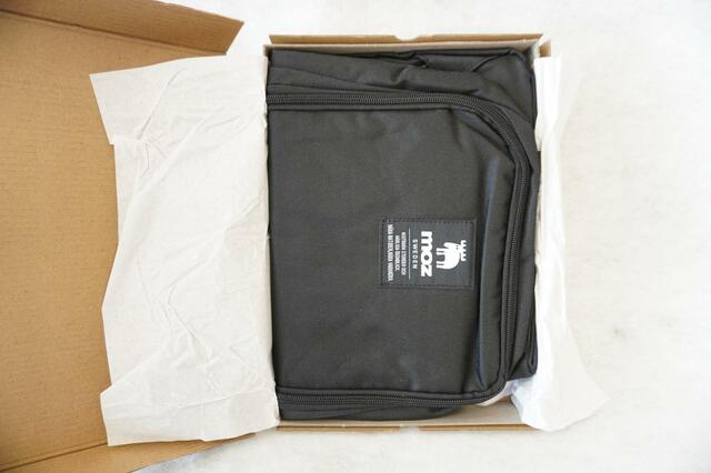 「moz(モズ)BIGバックパック」こんな風に折りたたまれて入っています【moz 25th ANNIVERSARY BACKPACK BOOK】