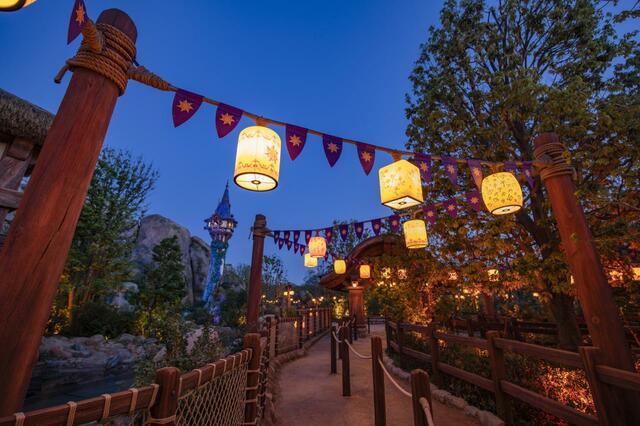 東京ディズニーシー「ファンタジースプリングス」内「ラプンツェルのランタンフェスティバル」