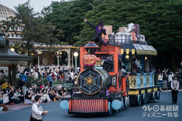 2022年「ザ・ヴィランズ・ロッキン・ハロウィーン」ヴィランズの手下マルフィ