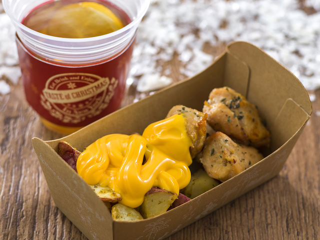 ローストチキン＆ベイクドポテトのチーズソース 500円｜東京ディズニーシー「ハドソンリバー・ハーベスト」