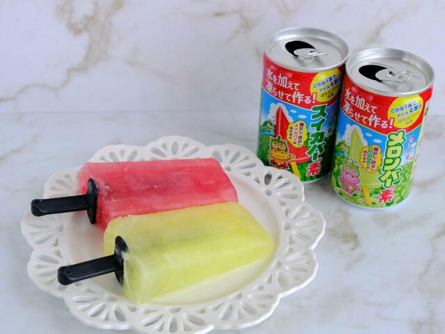 できあがったスイカバーとメロンバー