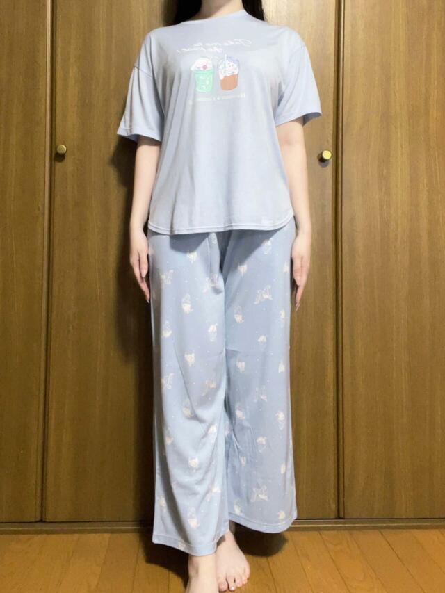 身長155cm標準体型でMサイズを着用。ゆったりしたシルエットで楽ちん♪