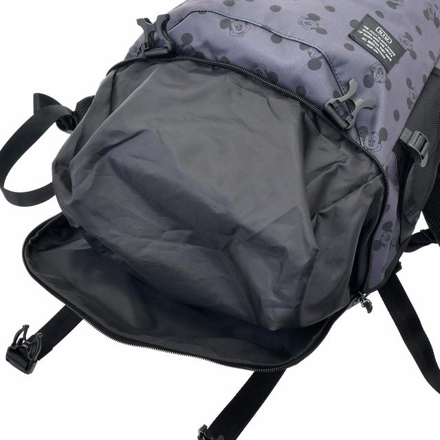 【KiU】ミッキー リュックサック・バックパック 22L RAINY DAY 2022 9,900円