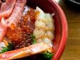 【はま寿司 特上7種の海鮮丼】ぷりぷりの甘エビとたっぷりのいくら