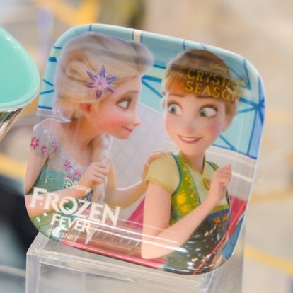 ディズニー】2016新グッズ展開「DISNEY CRYSTAL SEASON」3つの”輝き