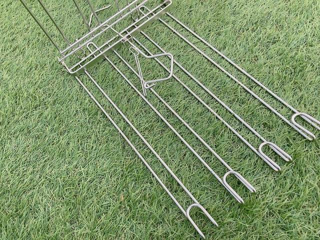 【カインズ 乾きやすく竿に掛けやすいステンレスタオルハンガー】収納場所が少ない家でも安心