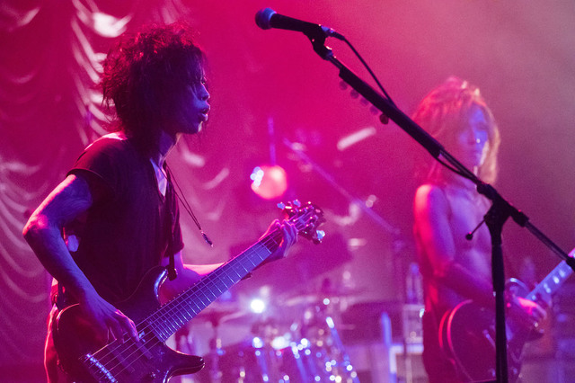 FIRE（撮影 大島康一）