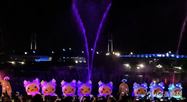 みなとみらいの海×ピカチュウ